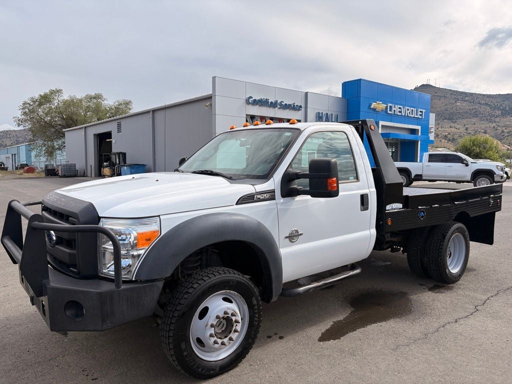 2016 Ford F-550SD XL DRW in Oxford White — front three-quarter view