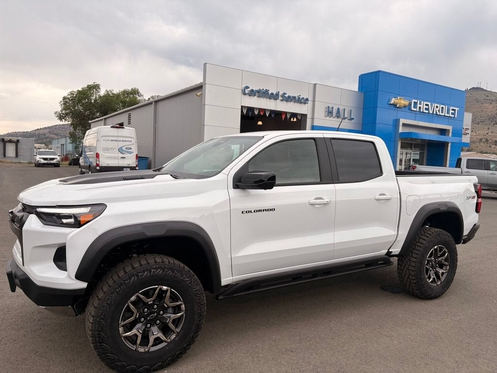 2026 Chevrolet Colorado ZR2 in Summit White — front three-quarter view